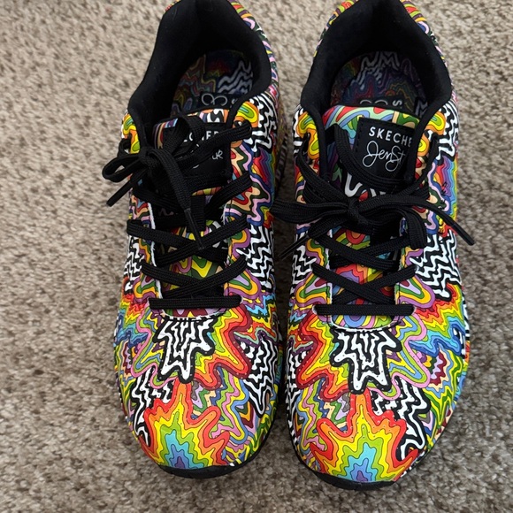 Skechers and Jen Stark Collab Multicolor Vibrant Sneakers NWOT - Picture 2 of 9